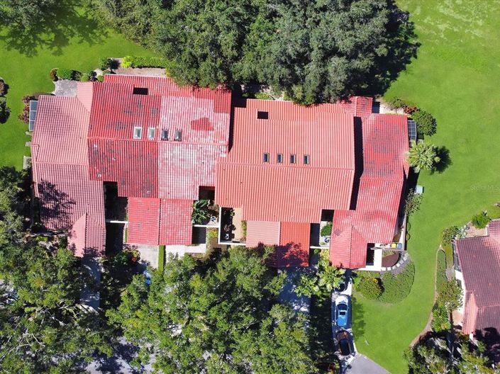 Image No.35-2 Bed Townhouse for sale