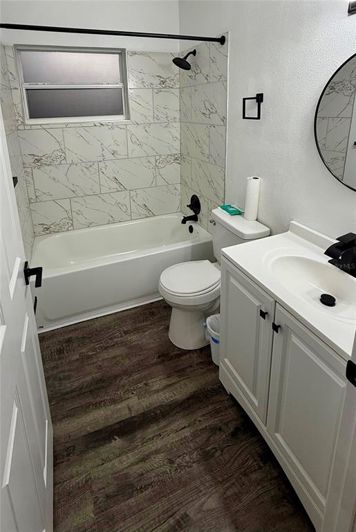 Image No.16-4 Bed House for sale