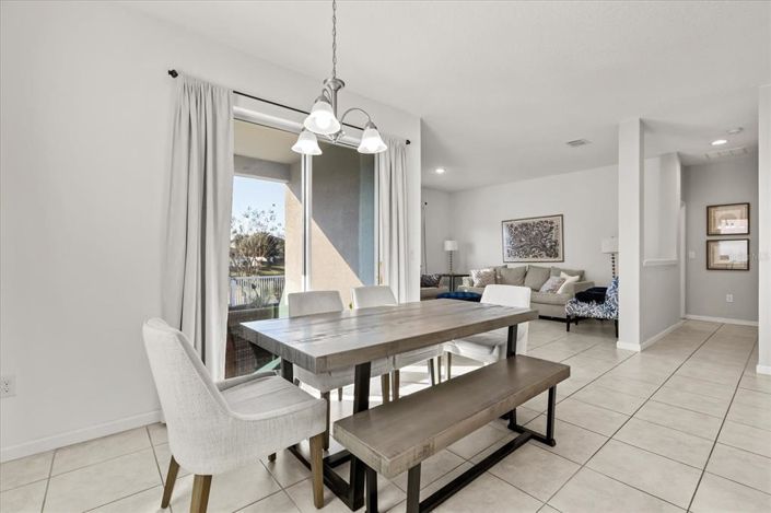 Image No.10-4 Bed House for sale