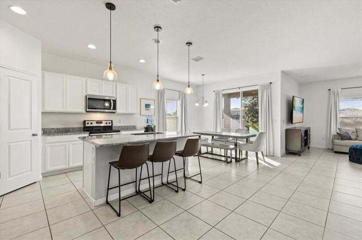 Image No.6-4 Bed House for sale