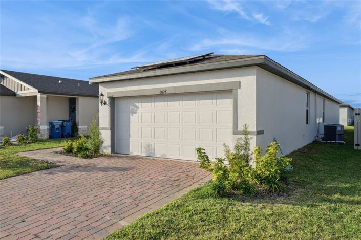 Image No.2-Maison de 4 chambres à vendre à Saint John