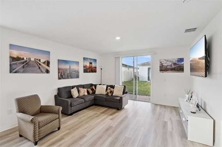 Image No.4-Maison de 4 chambres à vendre à Saint John