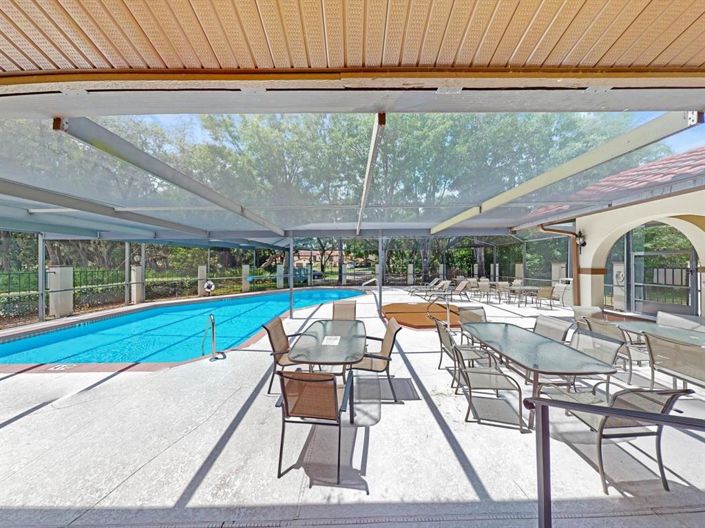 Image No.34-2 Bed Townhouse for sale