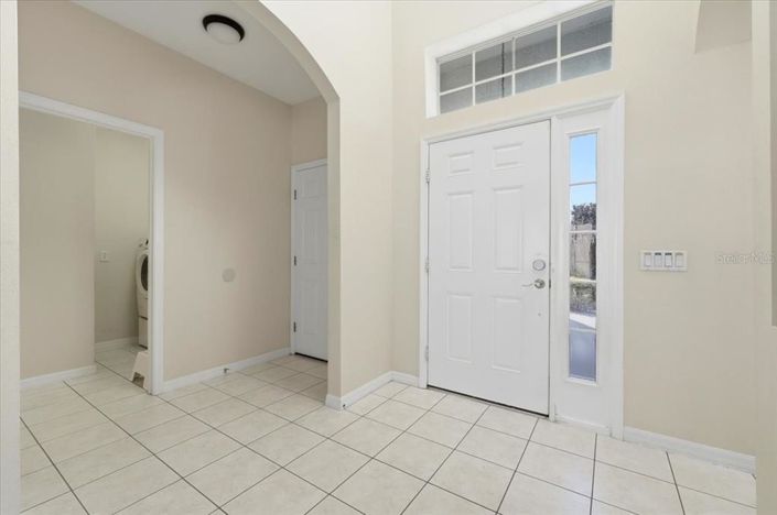 Image No.5-5 Bed House for sale