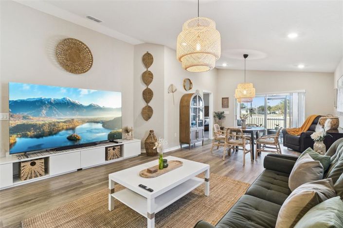 Image No.7-3 Bed House for sale