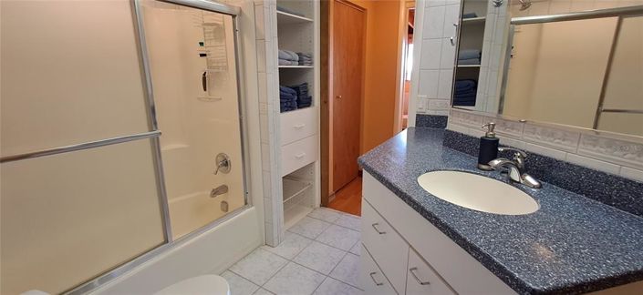 Image No.43-3 Bed House for sale