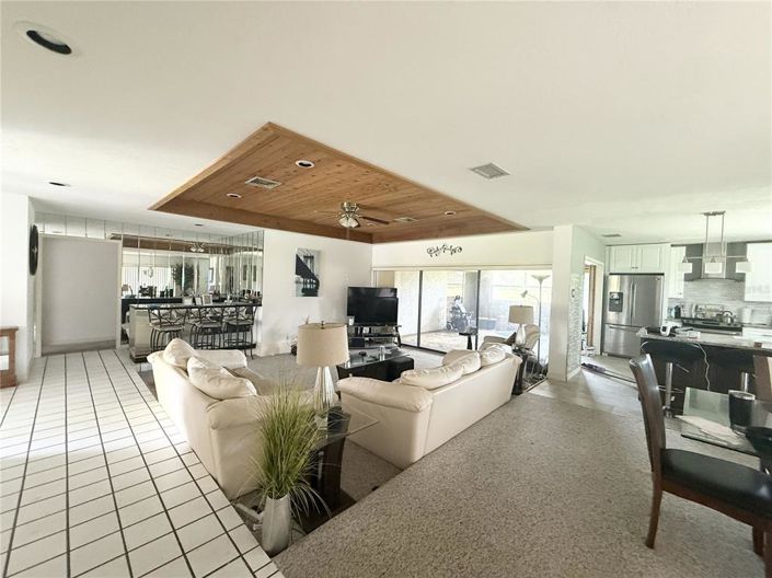 Image No.2-2 Bed House for sale