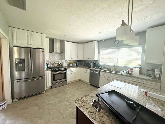 Image No.3-2 Bed House for sale