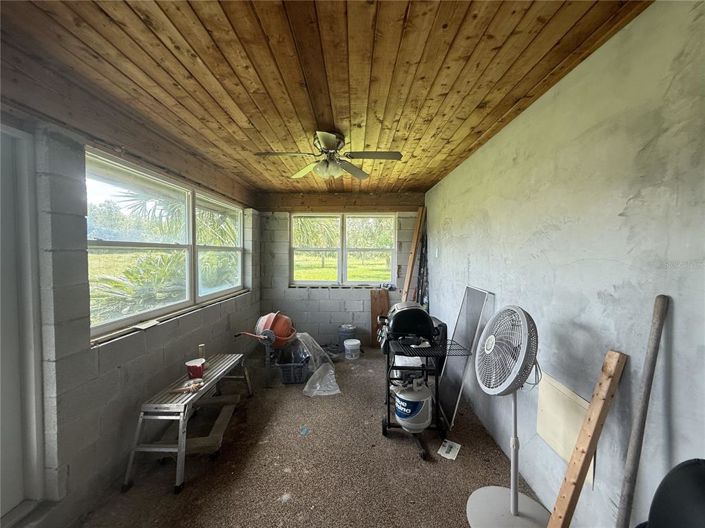 Image No.7-2 Bed House for sale