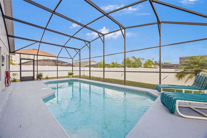 Image No.33-4 Bed House for sale