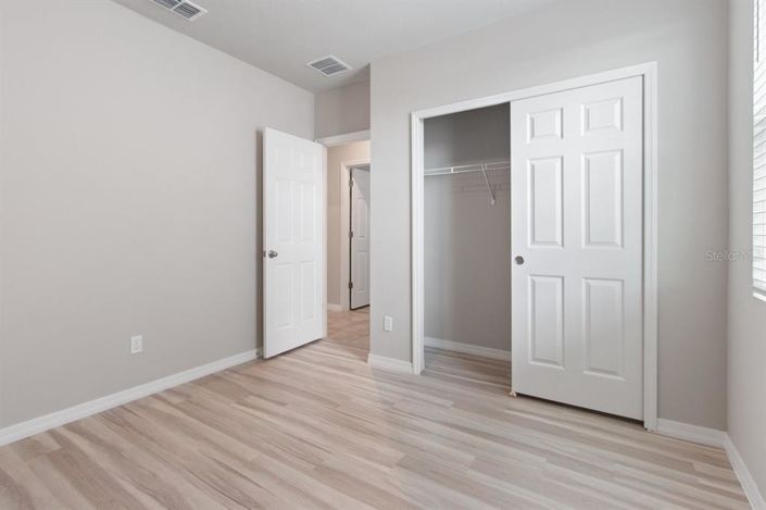 Image No.21-3 Bed House for sale