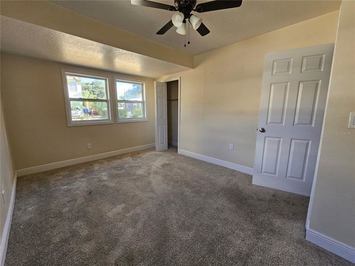 Image No.6-2 Bed House for sale