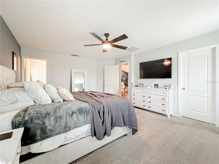 Image No.30-4 Bed House for sale