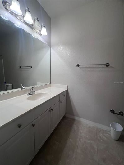 Image No.8-Appartement de 2 chambres à vendre à Saint John