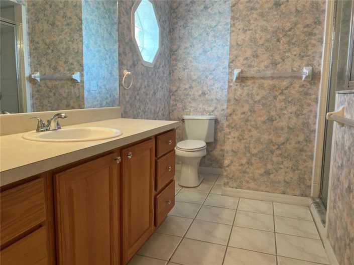 Image No.18-3 Bed House for sale