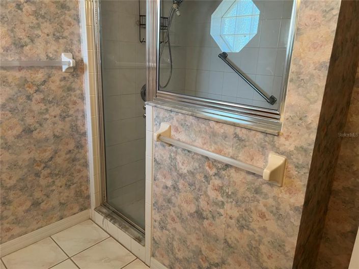 Image No.19-3 Bed House for sale