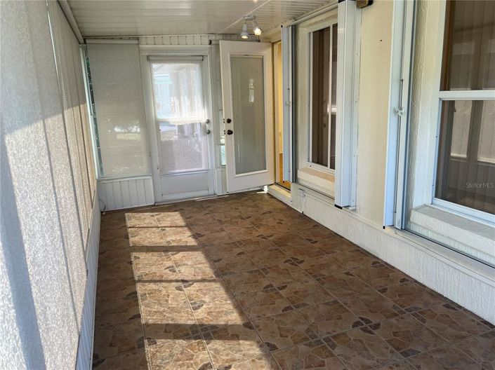 Image No.35-3 Bed House for sale