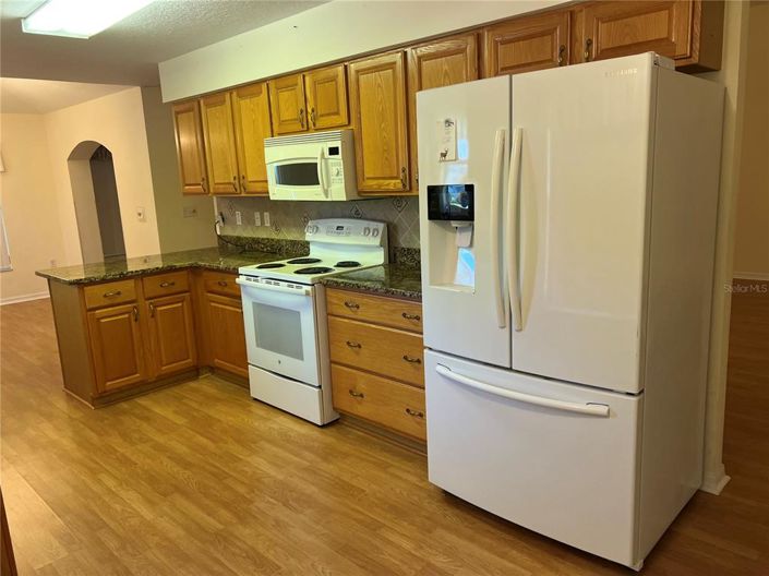 Image No.6-3 Bed House for sale