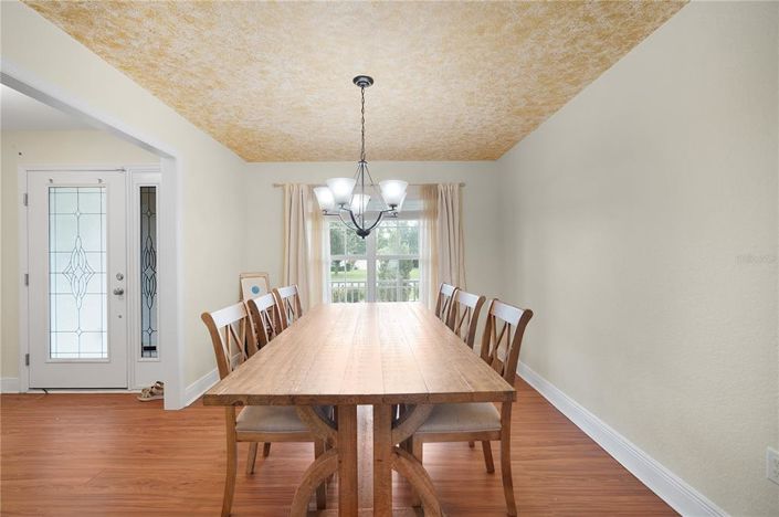 Image No.11-4 Bed House for sale