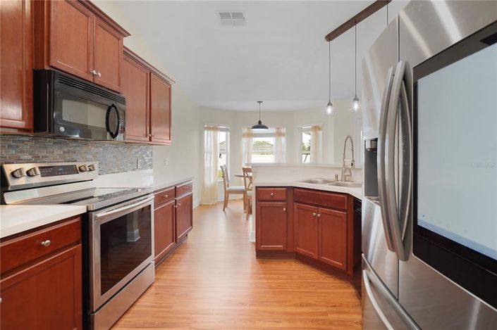 Image No.19-4 Bed House for sale