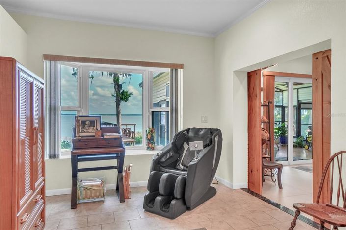 Image No.25-4 Bed House for sale