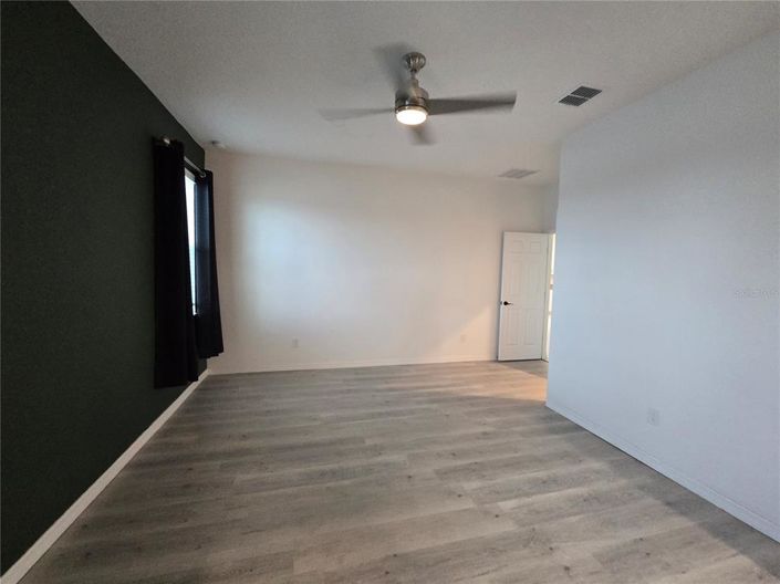 Image No.44-3 Bed House for sale