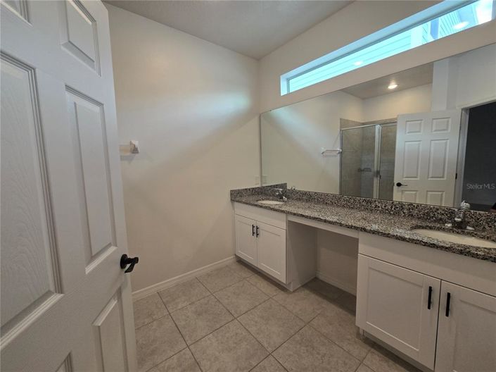 Image No.45-3 Bed House for sale