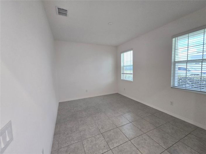 Image No.6-3 Bed House for sale