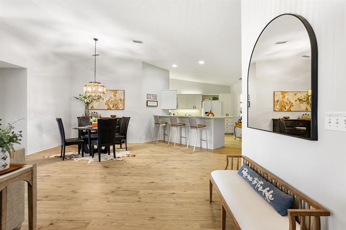 Image No.11-3 Bed Townhouse for sale