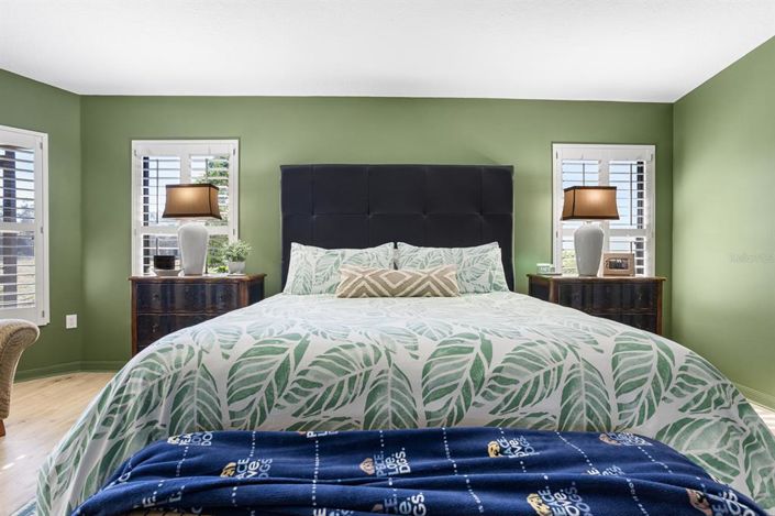 Image No.20-3 Bed Townhouse for sale