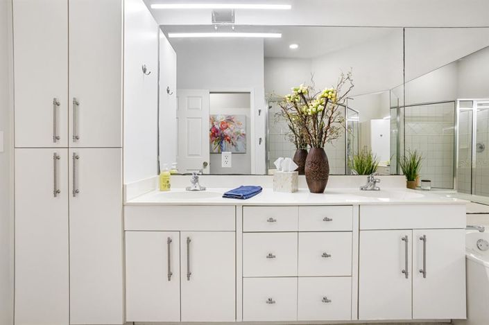 Image No.23-3 Bed Townhouse for sale