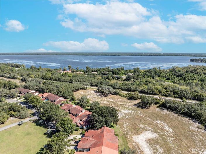 Image No.48-3 Bed Townhouse for sale