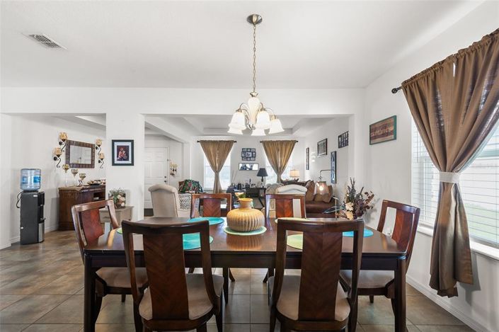 Image No.13-Maison de 4 chambres à vendre à Saint John