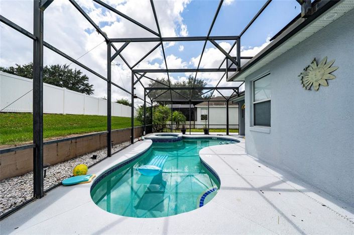 Image No.23-5 Bed House for sale