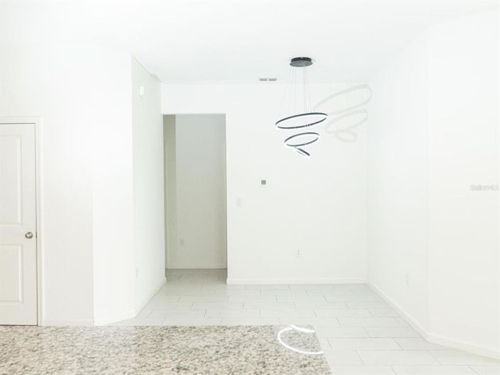 Image No.25-Maison de 4 chambres à vendre à Saint John