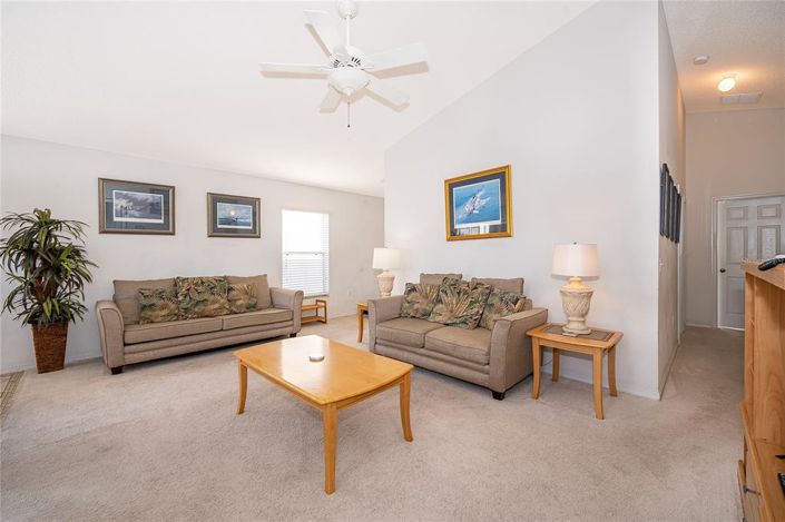 Image No.6-3 Bed House for sale