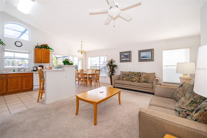 Image No.8-3 Bed House for sale