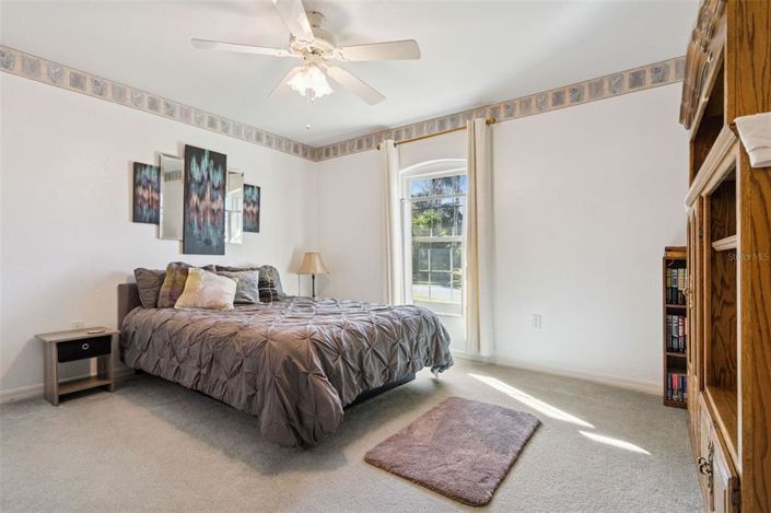 Image No.19-3 Bed House for sale