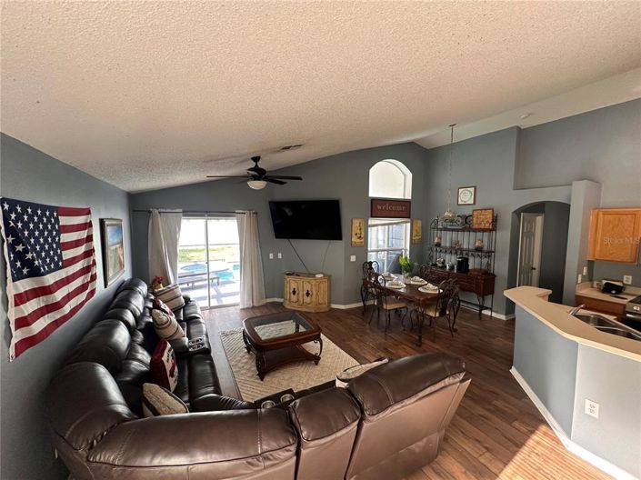 Image No.16-Maison de 4 chambres à vendre à Saint John