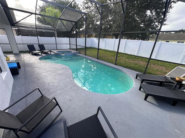 Image No.7-Maison de 4 chambres à vendre à Saint John