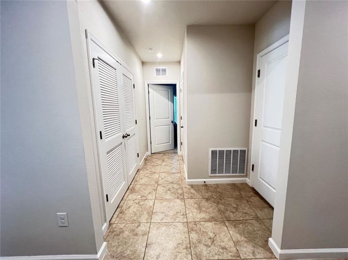 Image No.11-4 Bed House for sale