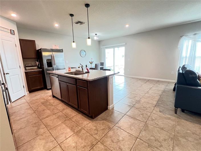 Image No.21-4 Bed House for sale