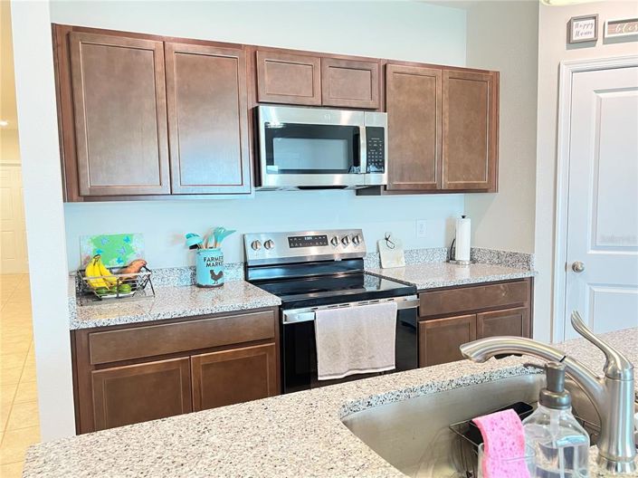 Image No.23-4 Bed House for sale