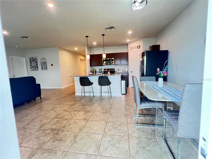 Image No.28-4 Bed House for sale