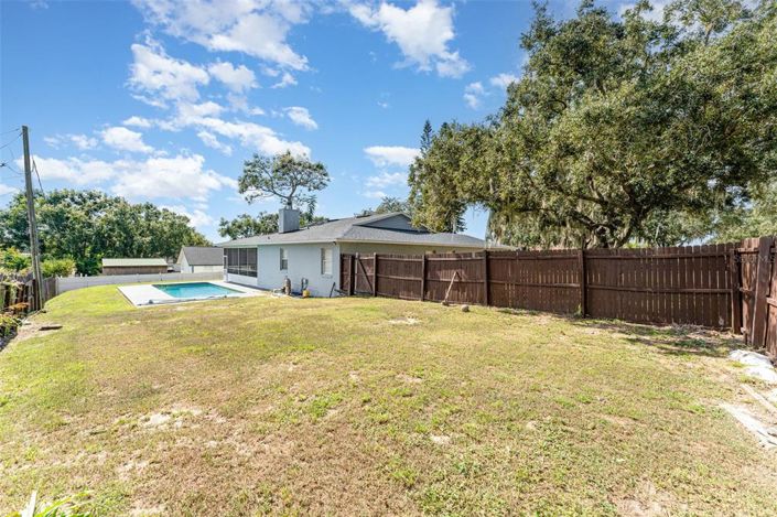 Image No.42-3 Bed House for sale