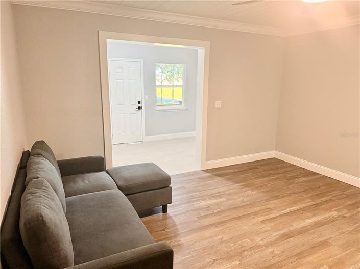 Image No.14-4 Bed House for sale