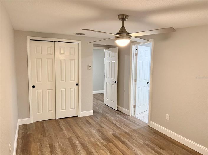 Image No.17-4 Bed House for sale