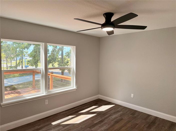 Image No.20-4 Bed House for sale