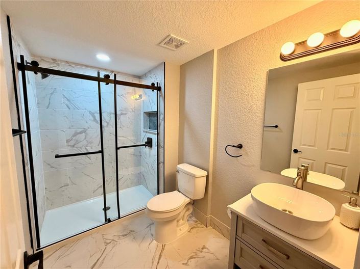 Image No.23-4 Bed House for sale