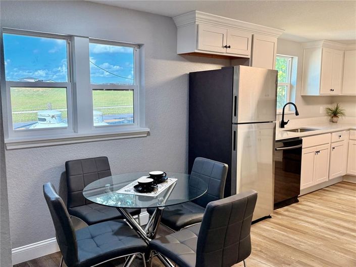 Image No.9-4 Bed House for sale